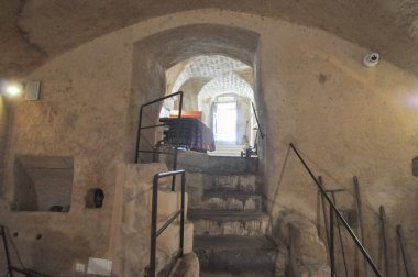 Matera, İtalya 'daki Sassi di Matera' daki mağara evi.