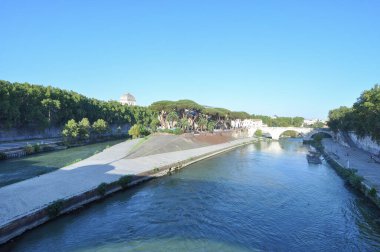 Tiber Nehri'nin (Fiume Trevi) Roma, İtalya