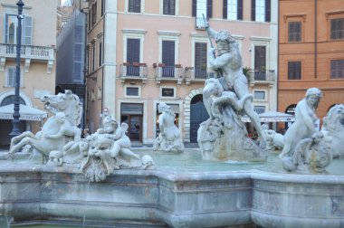 ROME, ITALY - CIRCA AUGust 2020: Fontana del Nettuno (Çevirisi Neptün Çeşmesi)