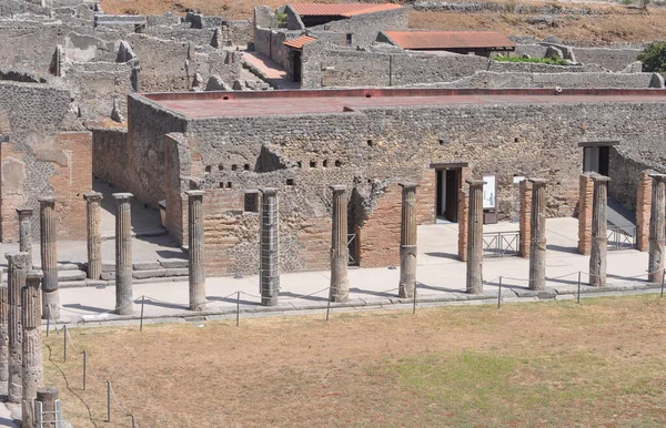 Régészeti Lelőhely Romjai Ókori Római Pompeji Városban Vulkáni Hamu Alá — Stock Fotó