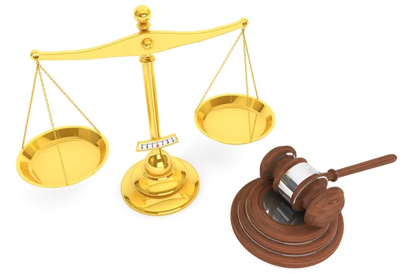 金の正義のスケールと木製の小槌 — ストック写真