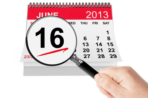 Father's Day Concept. 16 june 2013 calendar with magnifier — Stock Photo, Image