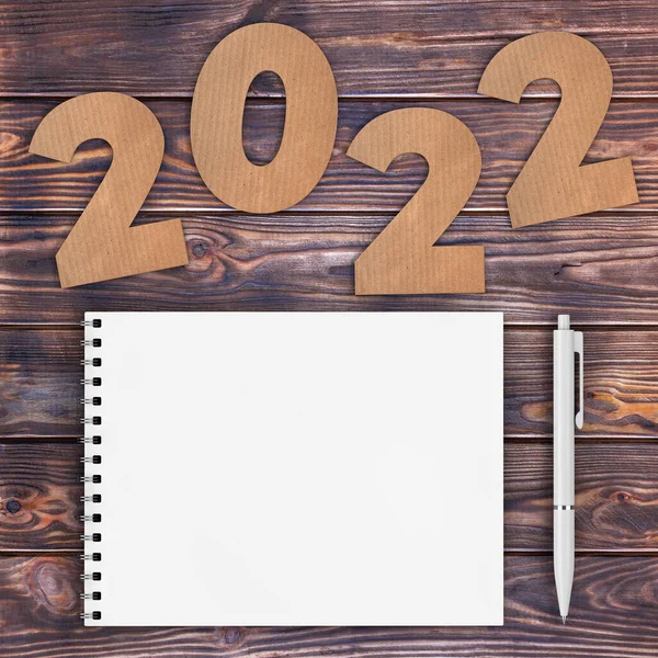Kartondoboz Számok 2022 Boldog Évet Sign Fehér Spirál Papírborító Notebook — Stock Fotó