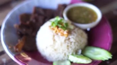 Pirinçli bufalo eti. Et pilav ile pişirildi.