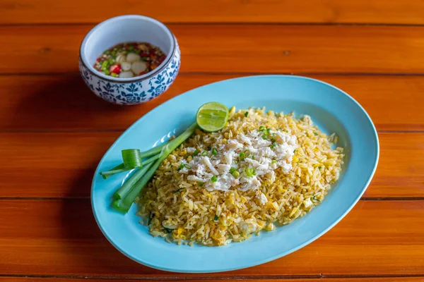 Cuisine Food Plate Crab Fried Rice Served Usually Served Cucumber — Foto de Stock