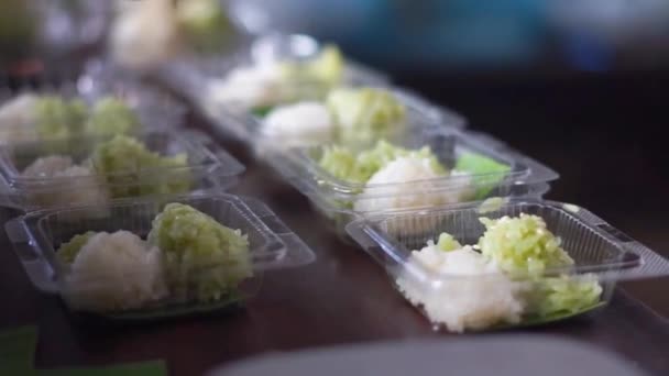 Thaise Traditionele Desserts Erg Lekker Eivla Bovenop Plakkerige Rijst Met — Stockvideo