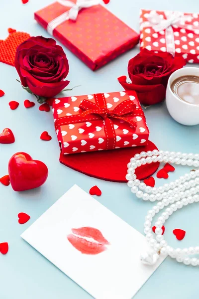 San Valentino Romantica Composizione Laica Piatta Con Scatola Regalo Carta — Foto Stock