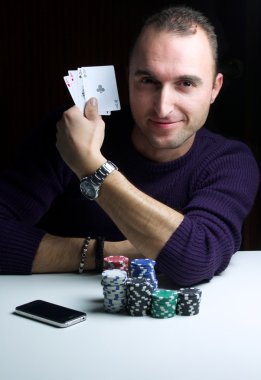 poker oyuncusu