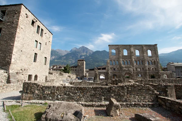 Aosta - römisches Theater — Stockfoto