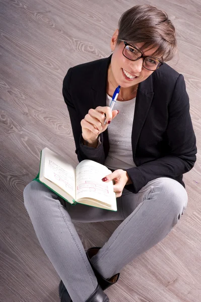 Woman with diary — Stock Photo, Image