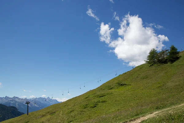 Ski lift - Aostavallei het — Stockfoto