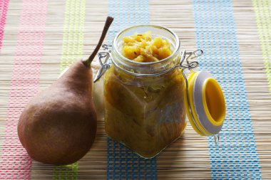 armut ve soğan sosu