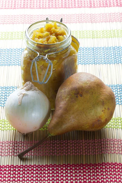 Salsa de pera y cebolla —  Fotos de Stock