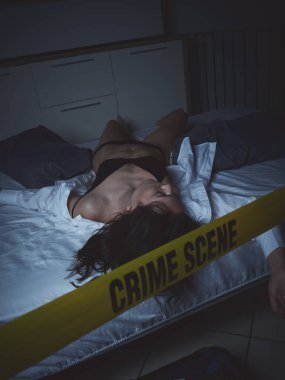 Olay Yeri İnceleme: Yatakta yatan ölü kadın