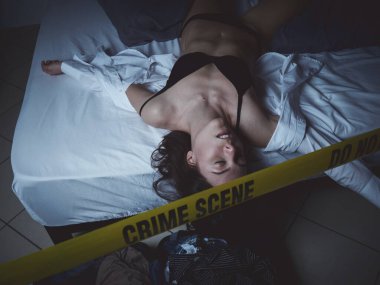 Olay Yeri İnceleme: Yatakta yatan ölü kadın