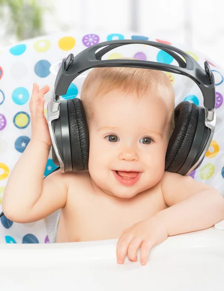 Boldog baba fejhallgató — Stock Fotó