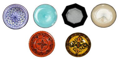 farklı tabak beyaz arka plan üzerinde izole