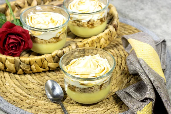 Pudding Cheesecake Dessert Glass Delicious Simple Biscuit Vanilla Cream Chantilly — Photo