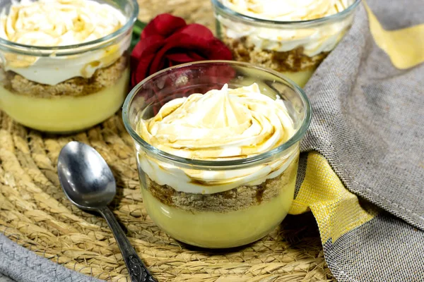Pudding Cheesecake Dessert Glass Delicious Simple Biscuit Vanilla Cream Chantilly — Photo