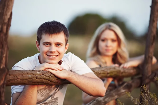 Familia al atardecer — Foto de Stock