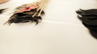 kamera seyahatleri geçen yapay bıyık ve dudaklar fotoğrafçılık için