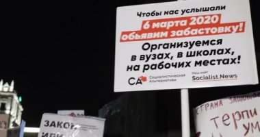 Aile içi şiddet yasasını desteklemek için toplanın