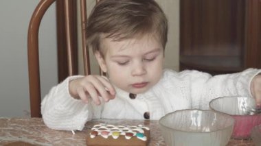 Mutfaktaki çocuk...