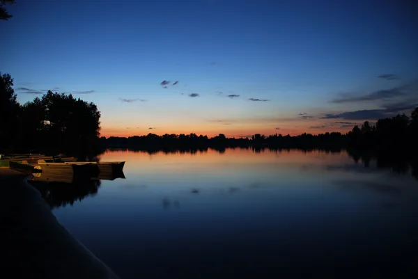 Magnifique paysage de coucher de soleil rivière — Photo