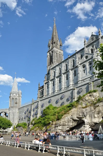 Obere Kirche in lourdes — Stockfoto