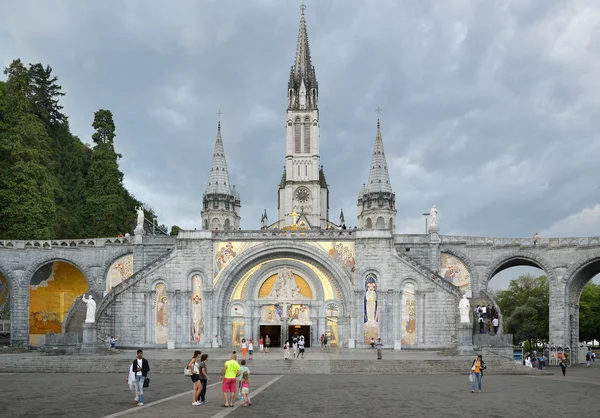 The Sanctuary of Our Lady of Lourdes — Stock Photo, Image
