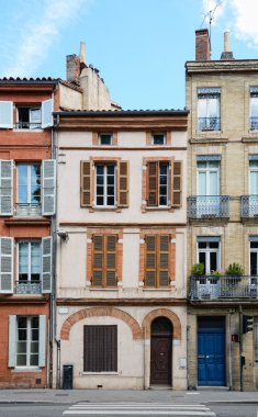 küçük toulouse evleri