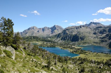 Fransızca pyrenees dağlık göllerde, neouvielle doğa rezerv