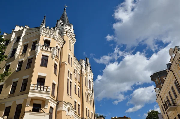 Landmark of the Ukrainian capital Kyiv — Stock Photo, Image