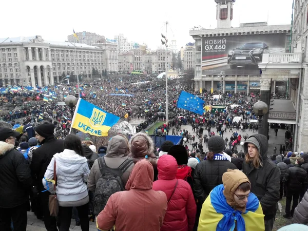 #Euromaidan 01.12.2013 Kiev Maidan LiguLiguLiguLigumbH LiguLiguLiguLiguLiguLiguLiguLiguLiguLiguLiguLiguLiguLiguLiguthe protesta — Foto Stock