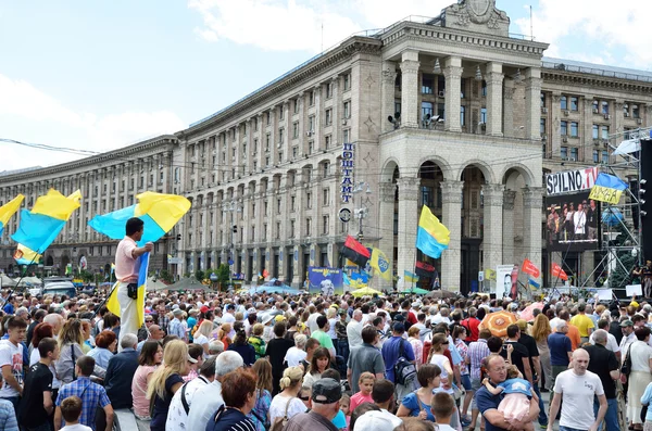 Maidan in der ukrainischen Hauptstadt — Stockfoto