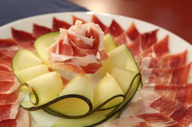 kavun whit jambon