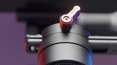 Taşınabilir video kamera ya da akıllı telefon elektronik stabilizasyon sistemi detayları. Başla. Mor arka planda izole edilmiş profesyonel çekim ekipmanlarının aşırı yakınlaşması.