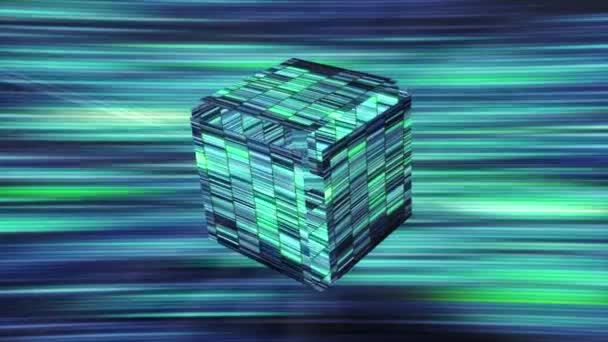 사이버 공간에서 비어 있는 빛나는 큐브 야. 움직임. 미래 지향적 인 발광 큐브가 사이버 공간에서 조각으로 분해되고 있습니다. 형형색색의 배경에 줄무늬가 있는 입방체를 감지 함 — 비디오