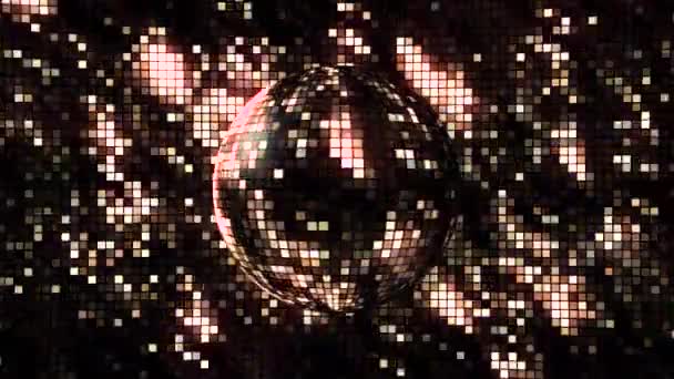 黒色の背景をしたシームレスなループの上に輝く粒子の何百万という明るい球を回転させる抽象ピクセル化されたスピニング。動きだ。円形の3Dオブジェクトをガラス反射シャードで回転させる概要 — ストック動画