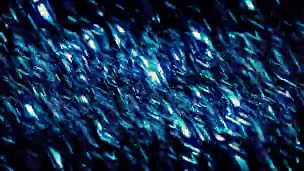 Fragmentos azules de vidrio sobre un fondo negro, pasillo sin fin de reflejos. Moción. Piezas de espejo cayendo, lluvia de vidrio cayendo. — Vídeos de Stock