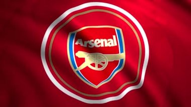 Futbol takımının bayrağını sallamanın animasyonu. Hareket. Dalgalanan futbol bayrağının güzel gösterisi. Üzerinde Londra futbol takımı logosu olan bayrak.