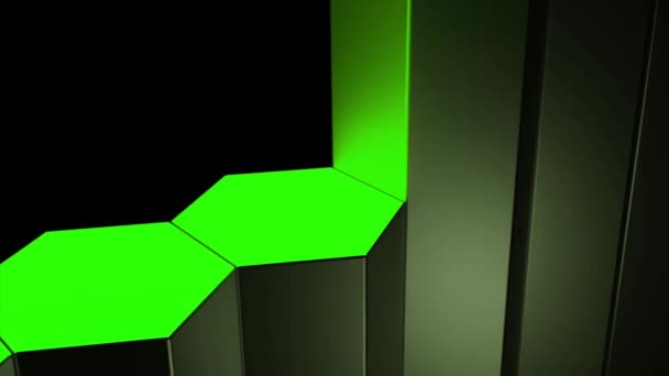 3D vertikala gröna staplar av hexagonal form stiger upp en efter en på en svart bakgrund, sömlös loop. Design. Visualisering av 3D-diagram. — Stockvideo