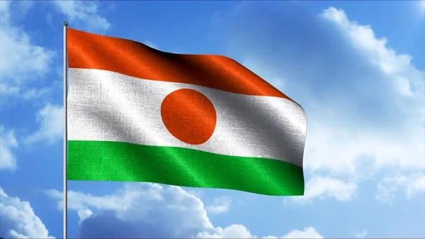 Nigerská vlajka vlající ve větru na pozadí modré zamračené oblohy, bezešvé smyčky. Pohyb. Barevný abstraktní příznak v pohybu. — Stock fotografie