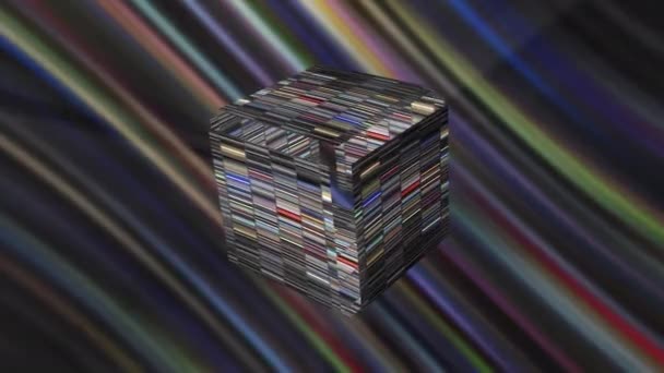 Абстрактный магический светящийся куб с движущимися сторонами с цифровыми светящимися плитками. Движение. Футуристический фон с 3D-фигурой. — стоковое видео
