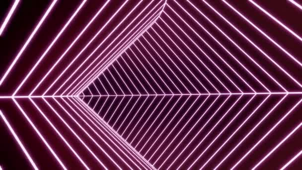 Schnellfahrender Dreieckstunnel. Design. Dreieckiger wirbelnder Tunnel mit Neonlinien. Cyber-Sprung in Neon-Tunnel mit Streifen — Stockvideo