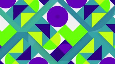 Parlak bir arka plan. Hareket. Renk değiştiren ve sonra geri gelen üçgenler ve karelerden oluşan bir soyutlama. Sarı, yeşil, mavi ve kırmızı renklerden oluşur..