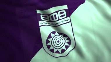 Futbol kulübü logosuyla bayrak animasyonu. Hareket. Futbol müsabakası ya da şampiyonluk için logosu olan bir bayrak. Ufa futbol kulübünün bayrağını sallayan güzel bir arka plan.