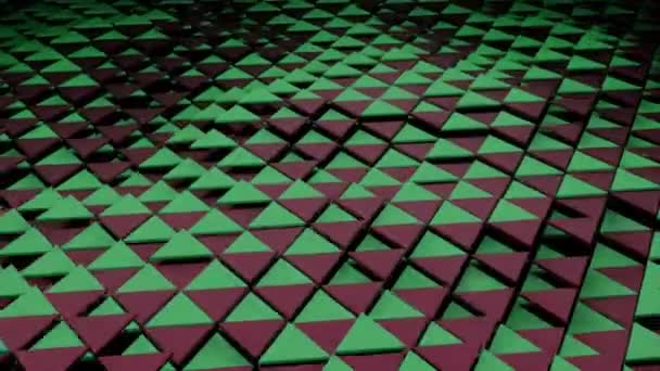 彩色三角形的表面呈波浪状运动 表面上有振荡三角形的虚拟场 三角形波动的场 — 图库视频影像