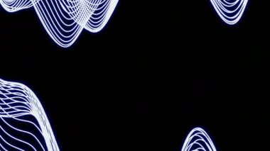 Animasyonlu siyah arkaplan. Tasarım. Yeşil ve mor dalgalı neon ışınları dalgalar halinde görünür ve kaybolur. Yüksek kalite 4k görüntü