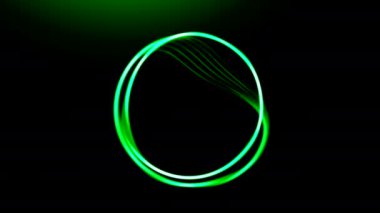 Soyut esnek yeşil halka silueti koyu bir arkaplanda izole edilmiş. Hareket. Yuvarlak şekilli dalgalanmalar